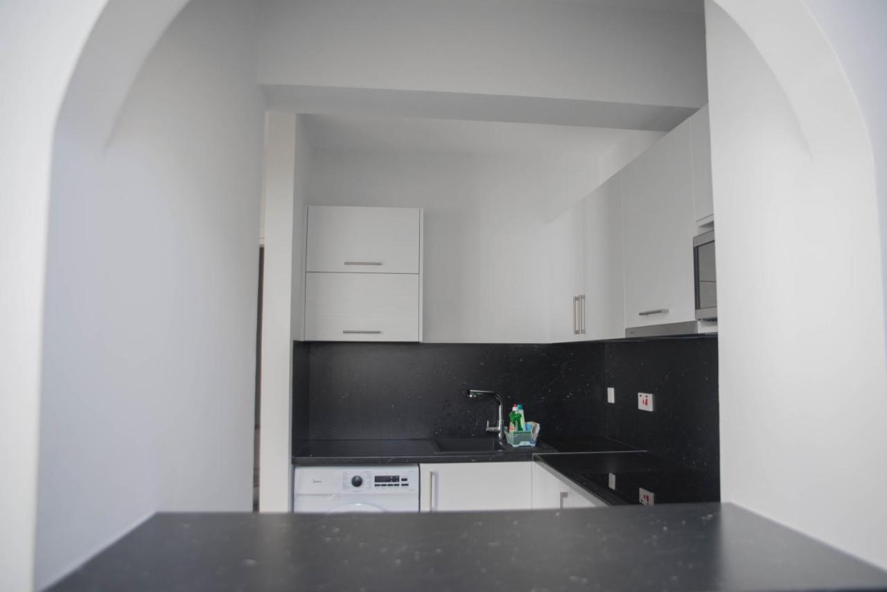 Appartement One Bedroom In In Good Location *